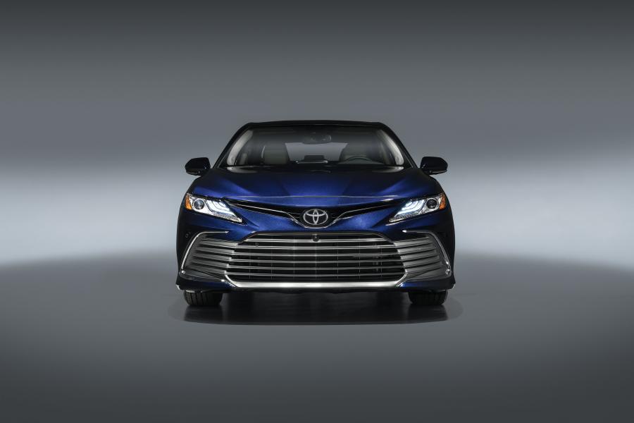  Toyota Camry XLE 2020 года  (NA) (фото 4 из 11)